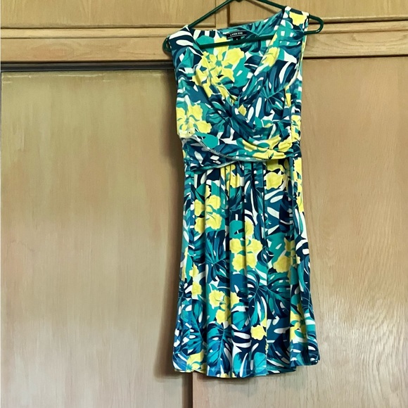 Lands End Floral Cross Front Dress - Picture 3 of 3